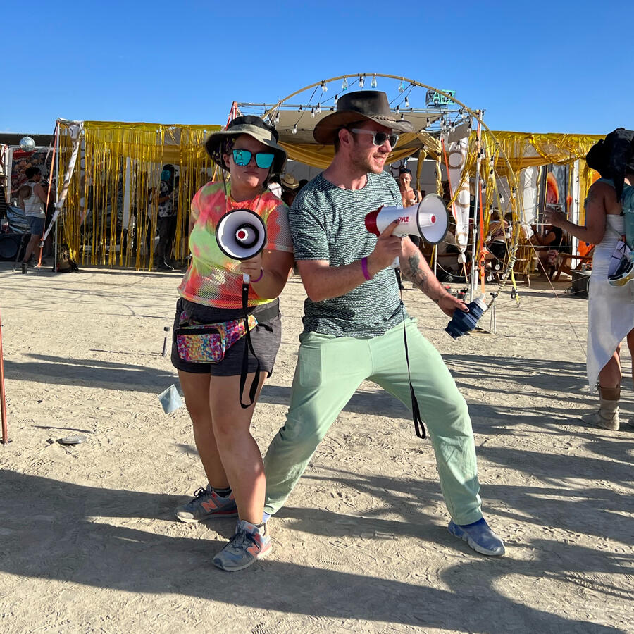 We rouse the rabble!